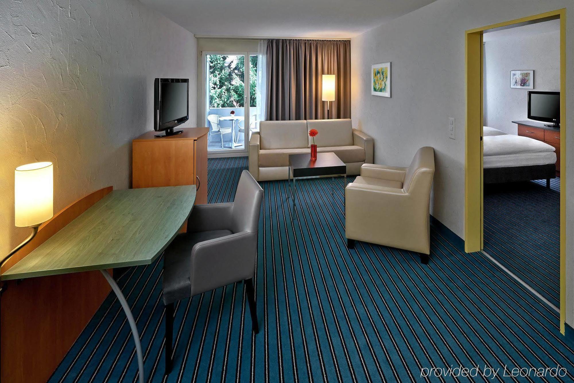 Apart-Hotel Zurich Airport Opfikon-Glattbrugg Ngoại thất bức ảnh